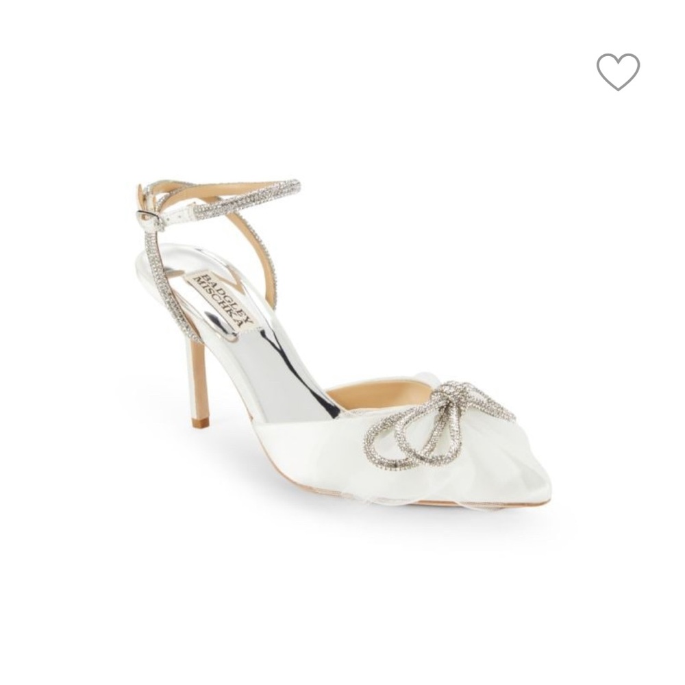 Badgley Mischka White Satin Heels